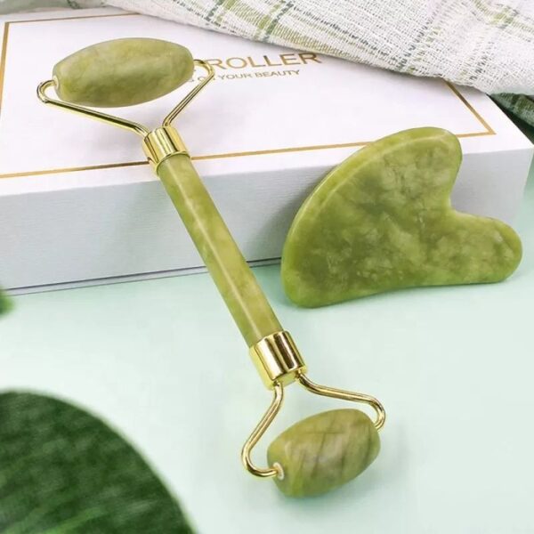 Jade roller and Gua Sha Stone Anti Aging Natural Stone Jade Roller for Face Facial Beauty Massager Skin Face Roller Beauty Tools for Skin Care - Image 4